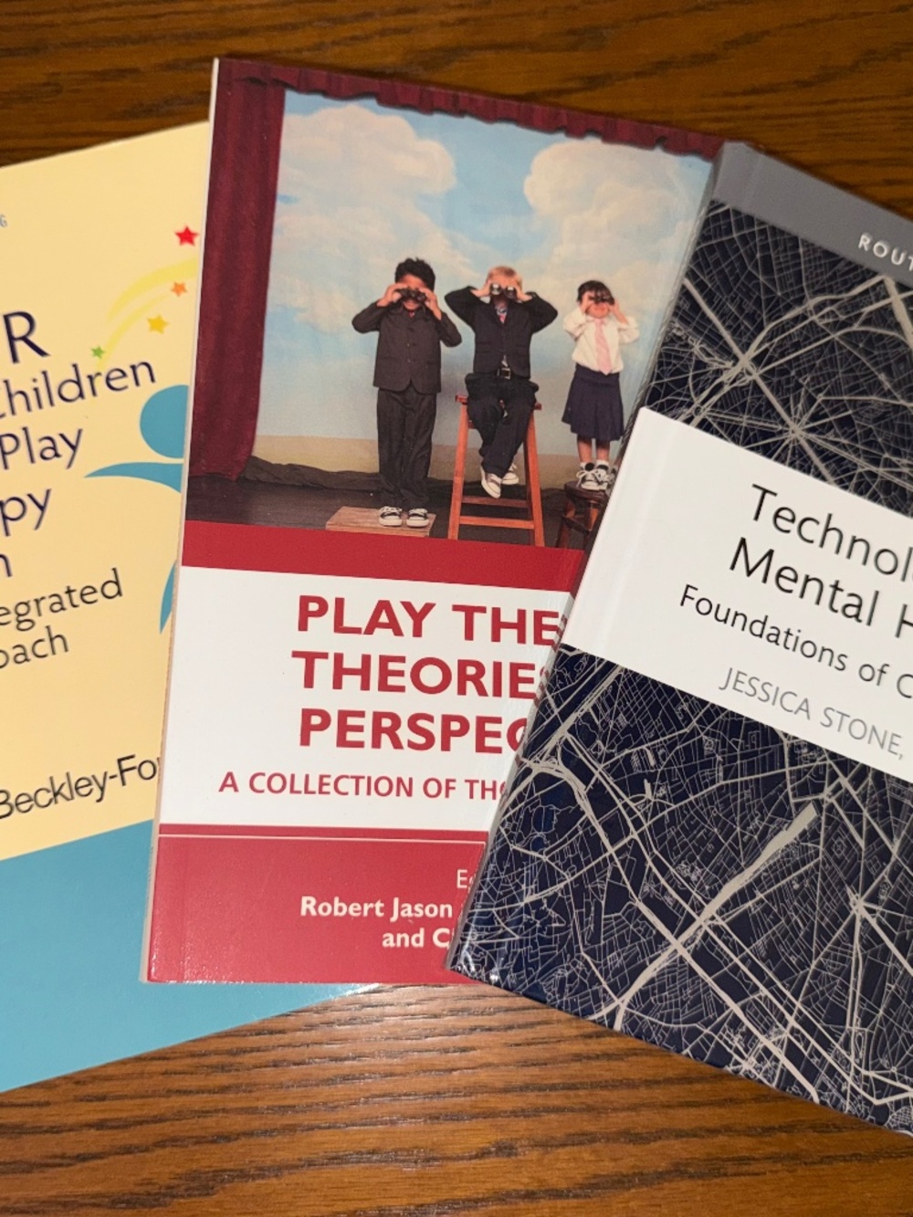 🧠✨ 3 Therapy Books: Play Therapy, EMDR & Virtual Reality ✨🧠
